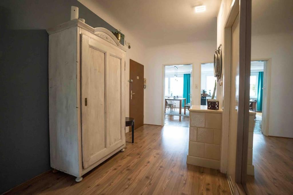 Cozy And Stylish Apartment Near Schoenbrunn Castle Wien Eksteriør bilde
