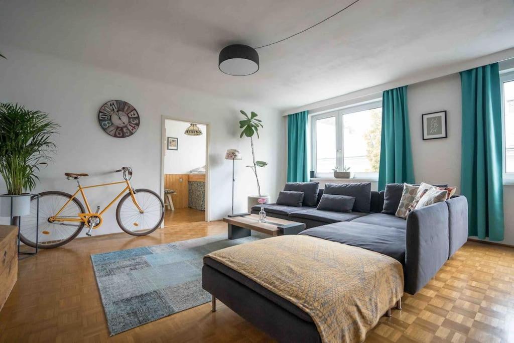 Cozy And Stylish Apartment Near Schoenbrunn Castle Wien Eksteriør bilde