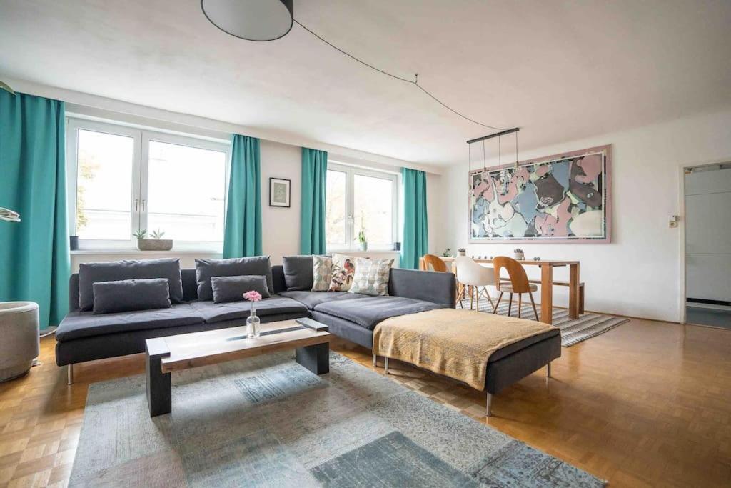 Cozy And Stylish Apartment Near Schoenbrunn Castle Wien Eksteriør bilde